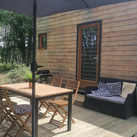 Holiday home Domaine Pinsol Uchacq-et-Parentis